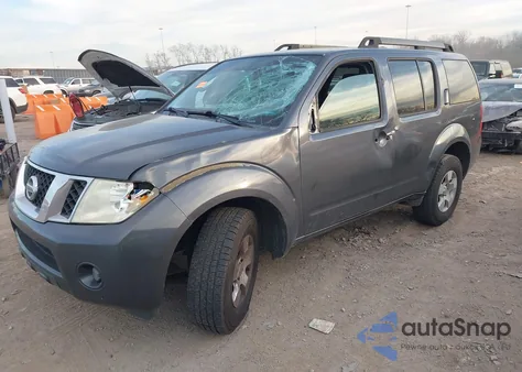 2011 Nissan Pathfinder S z USA, uszkodzony, nr VIN 5N1AR1NN3BC627180